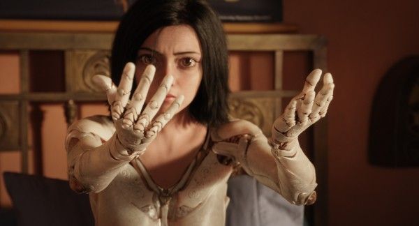 alita-battle-angel-image-rosa-salazar