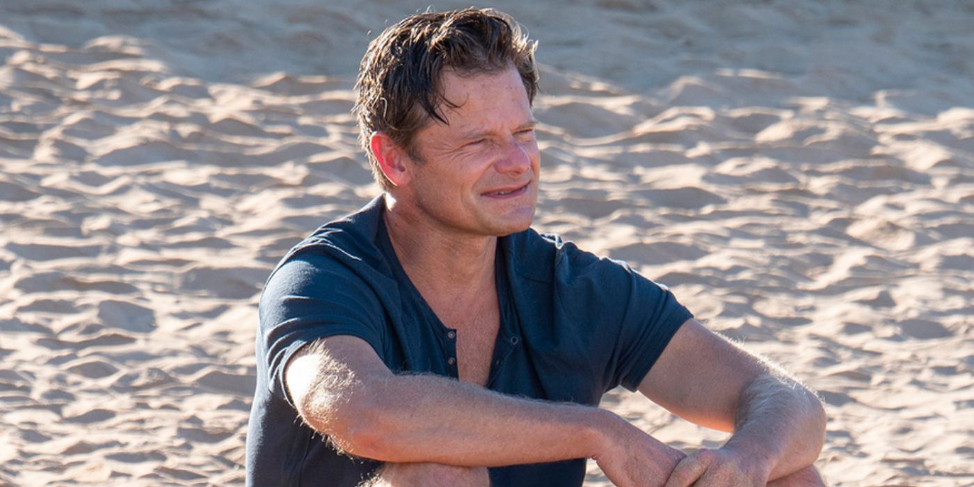 steve-zahn-white-lotus-social-signs