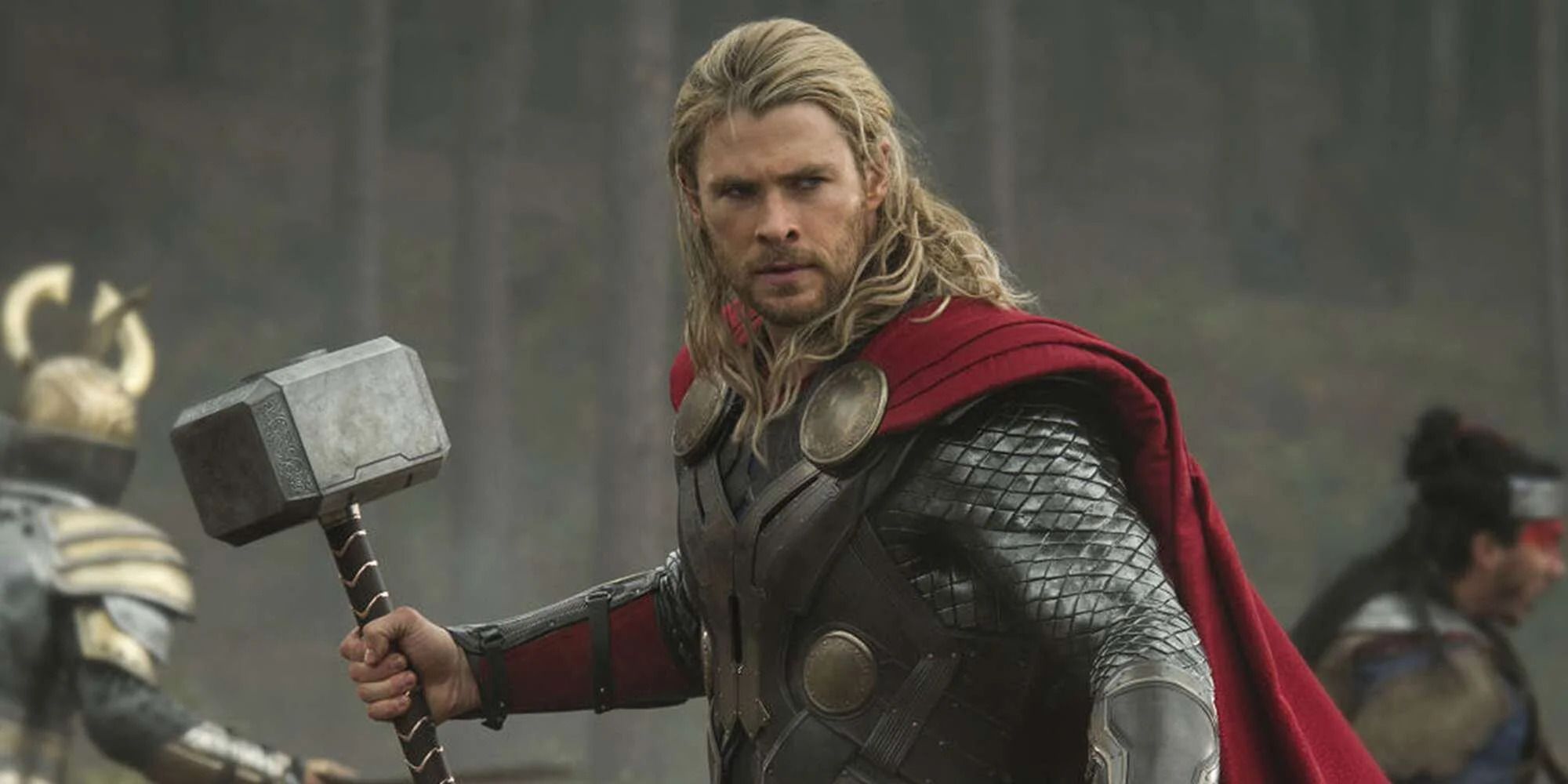 Thor holding Mjolnir in Thor: The Dark World.