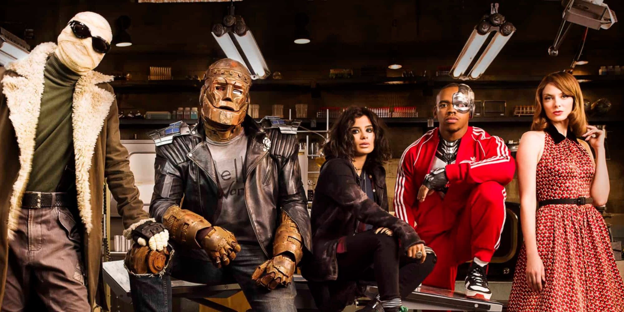 The cast of the Doom Patrol television series featuring Negative Man, Robot Man, Crazy Jane, Cyborg and Elastigirl.