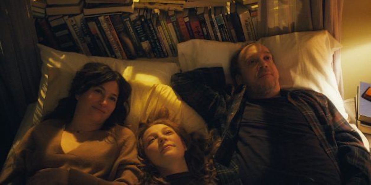 Katherine Hahn as Rachel, Kylie Carter as Sadie, Paul Giamatti as Richard in bed on Netflix's Private Lives.