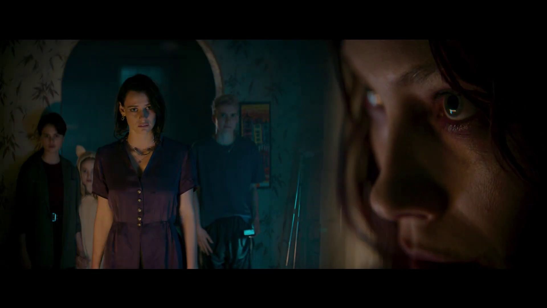Evil-Dead-Rise-trailer(1)
