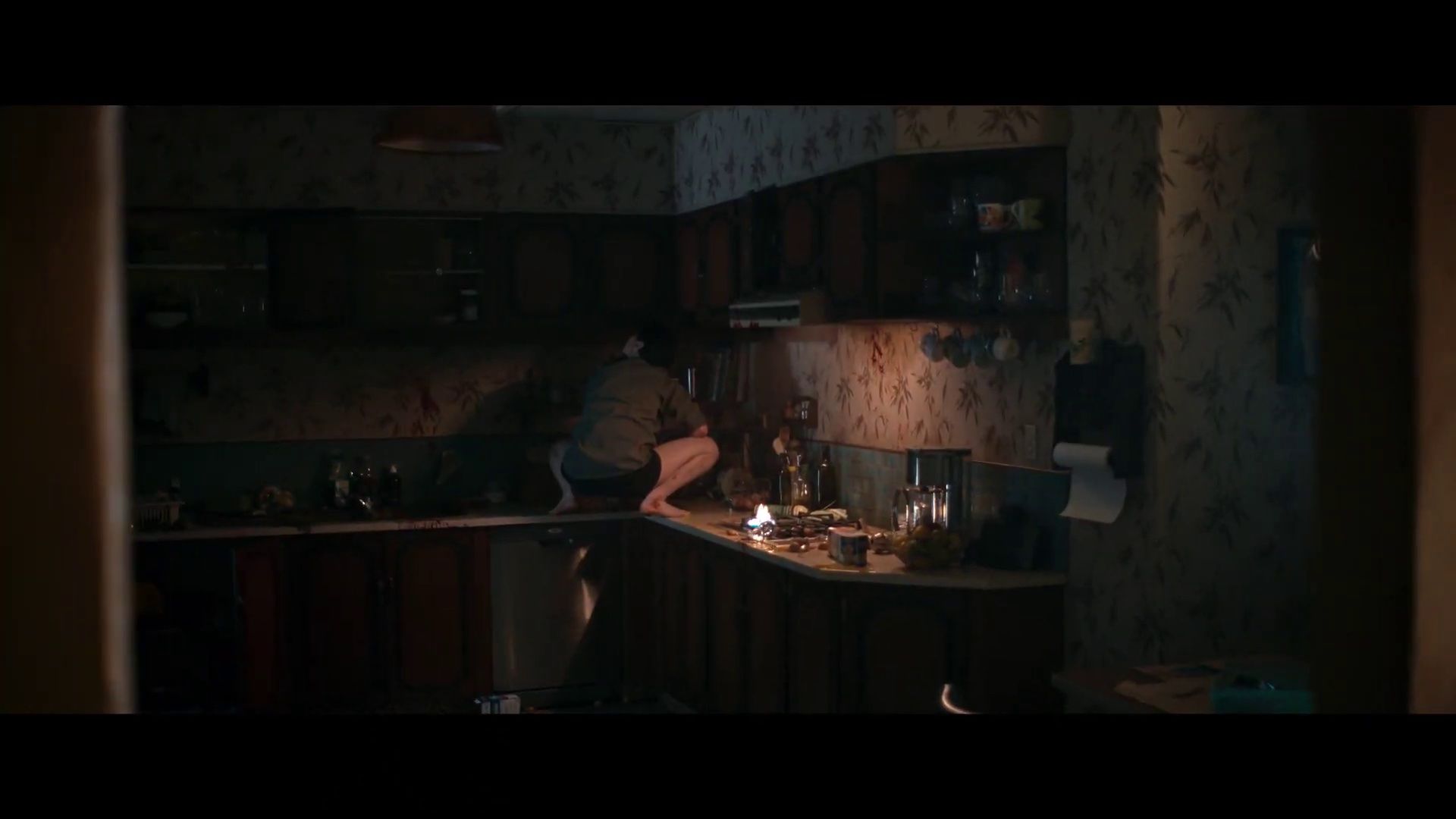 Evil-Dead-Rise-trailer(3)