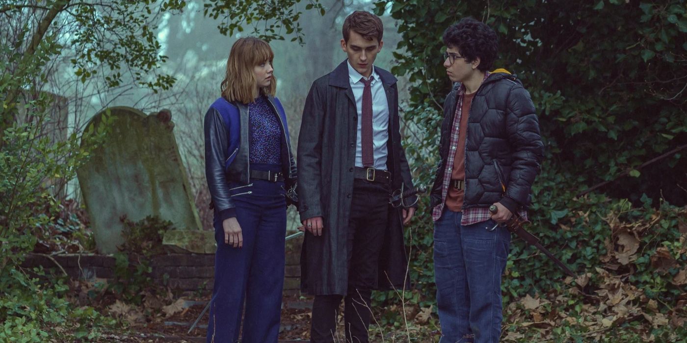 lockwood-and-co-season-1-graveyard-social-view