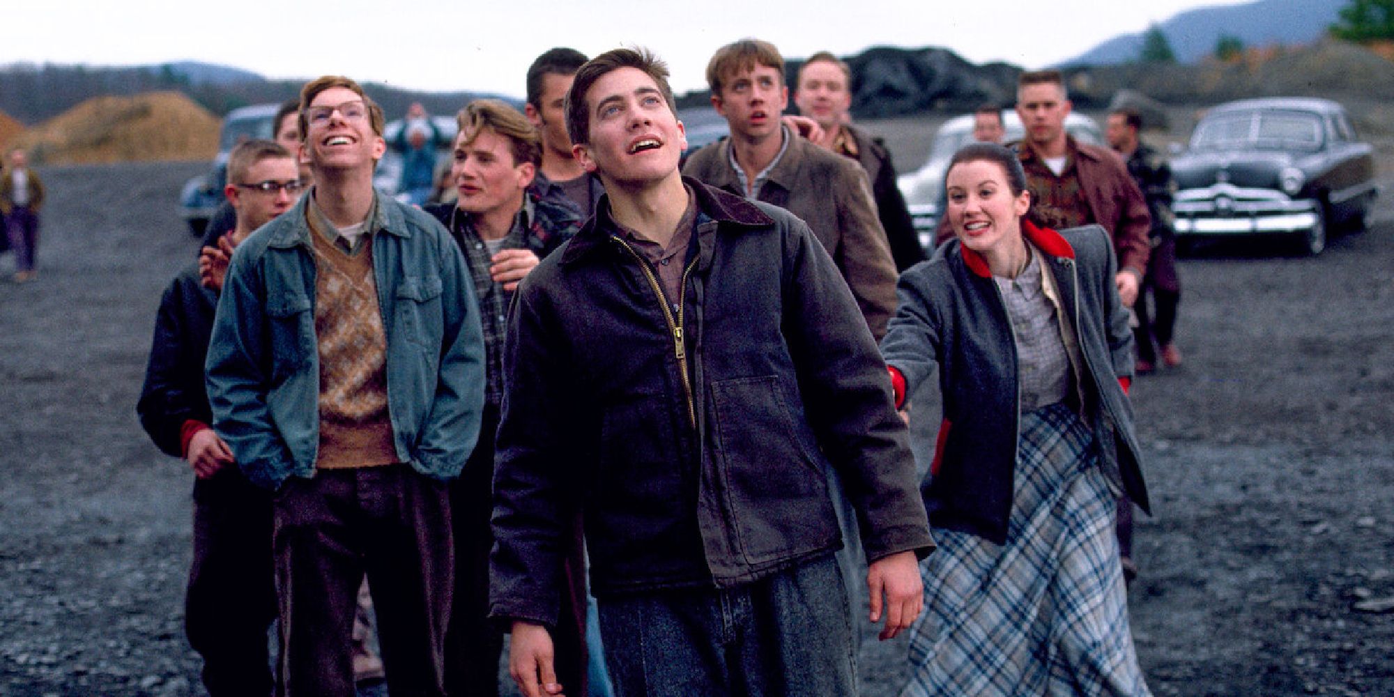 Jake Gyllenhaal and the rest of the October Sky cast