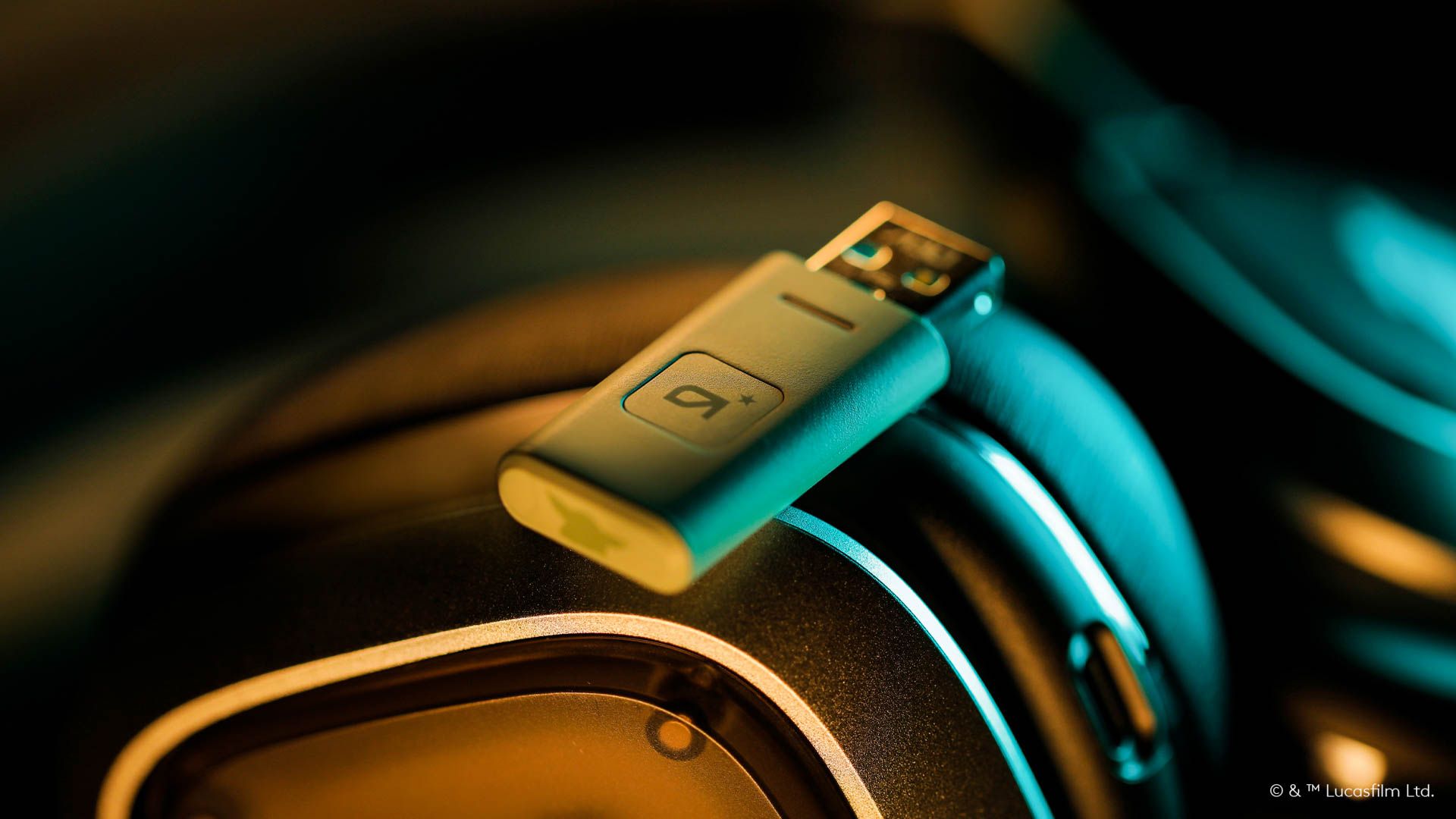 logitech-mandalorian-headset-1