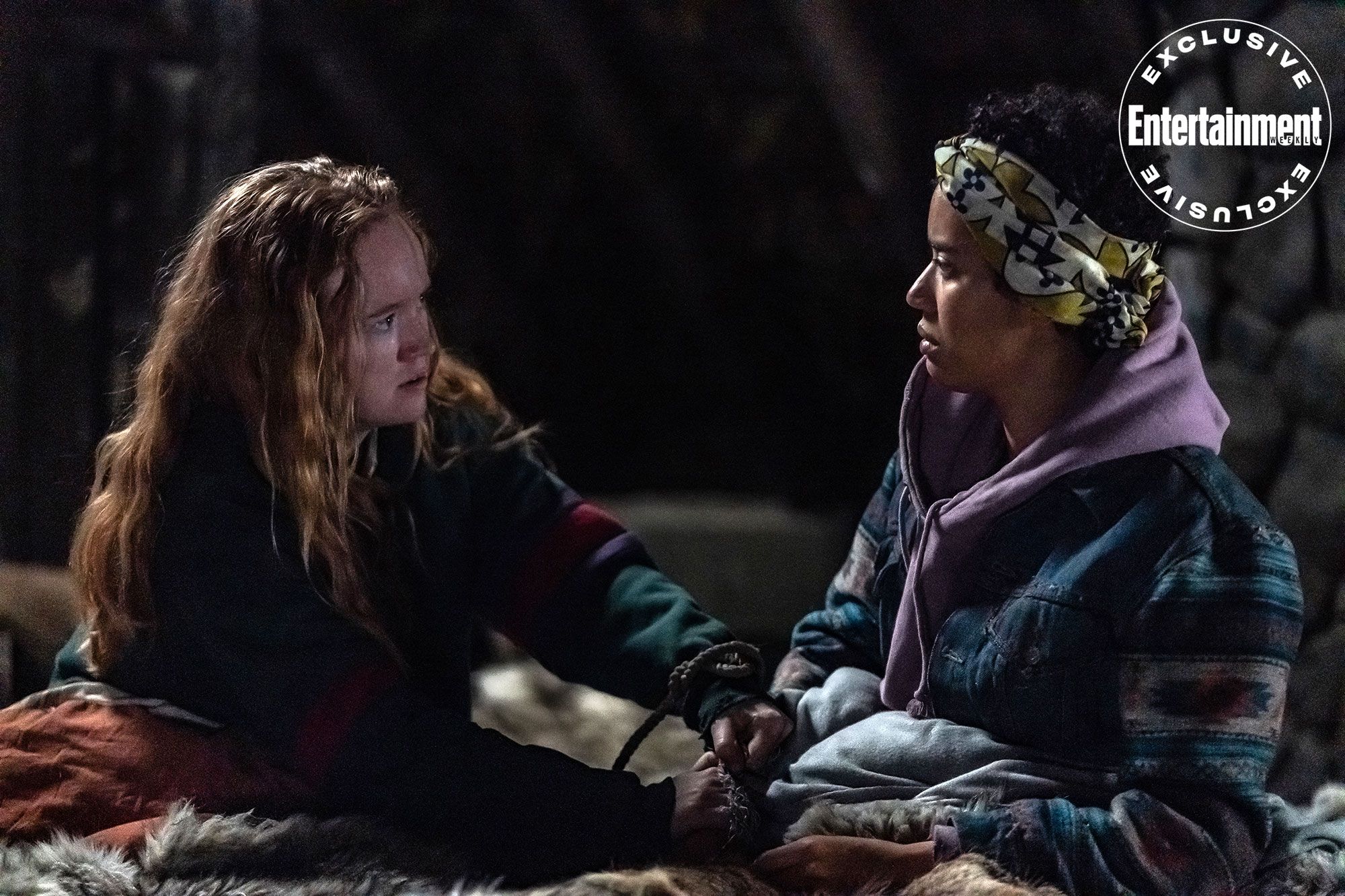 Liv Hewson as Van and Jasmine Savoy Brown as Taissa in Yellow Vests Season 2 