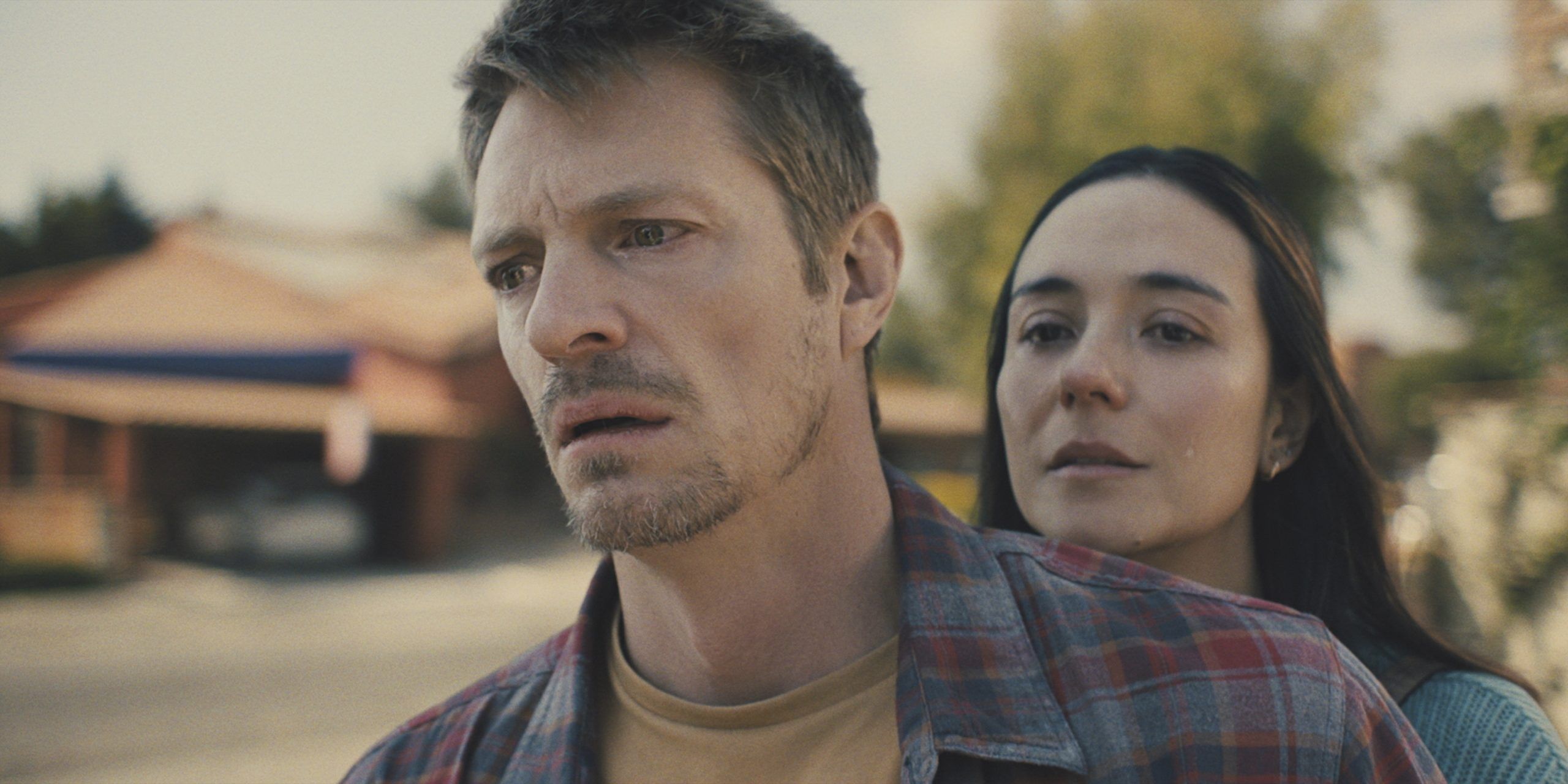 Joel Kinnaman and Catalina Sandino Moreno mourn in Silent Night